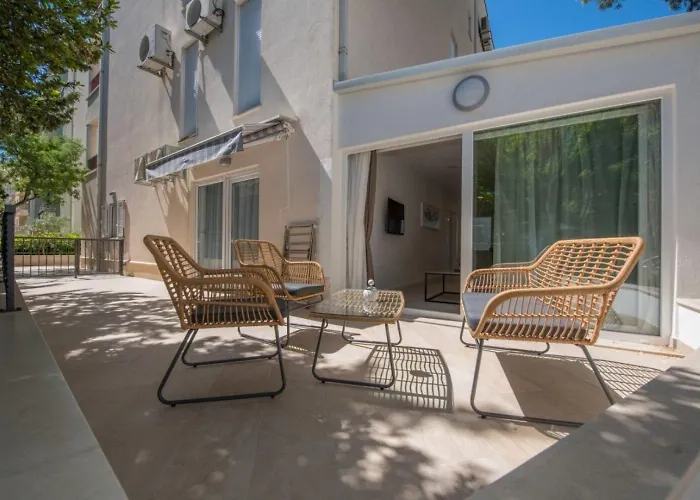 Mari Apartment Makarska