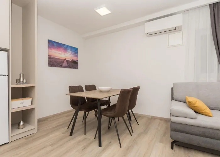 Mari Apartment Makarska